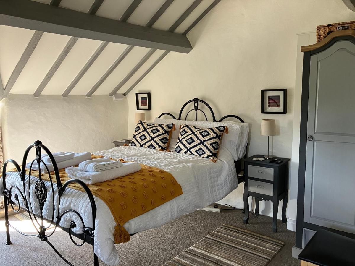 Bed and Breakfast Hares Hideaway At Coed Moelfa à Corwen Extérieur photo